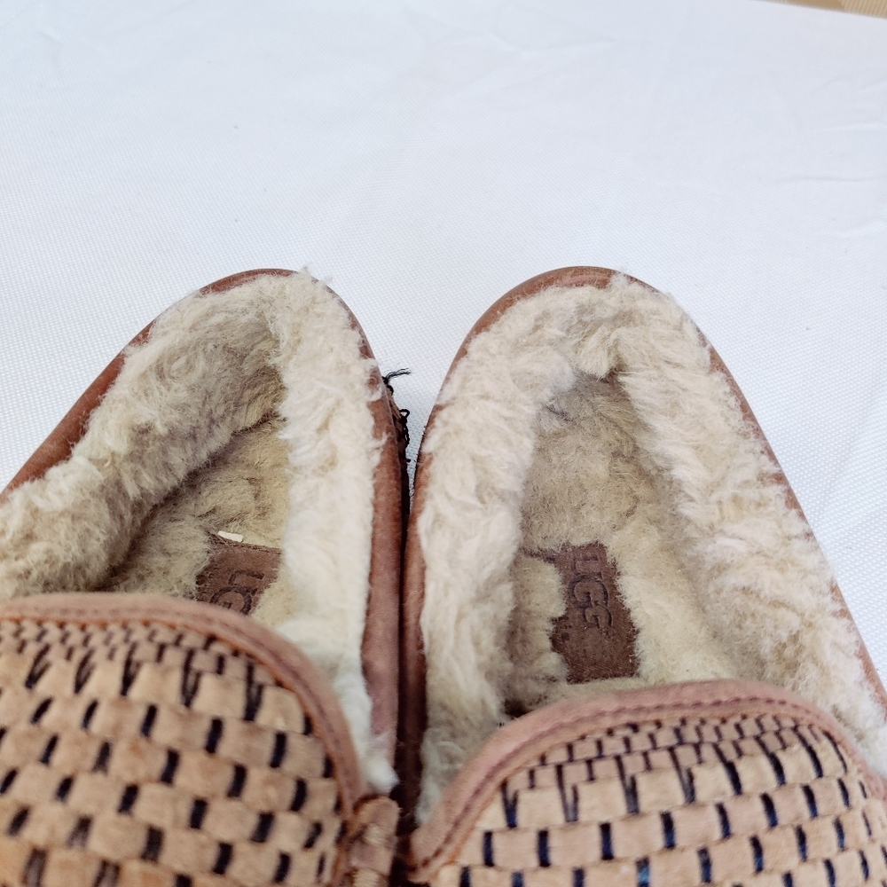UGG Ascot Men's Size 8 Brown Woven Leather Slippers - Picture 16 of 16